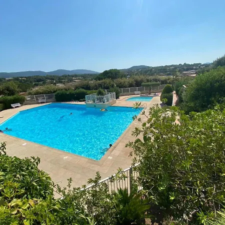 Mazet Dans Avec Piscine Au Coeur Du Golfe De Saint-tropez *